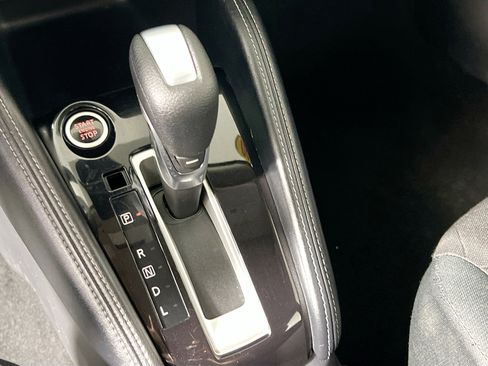 Used 2020 Nissan Kicks SV image 25