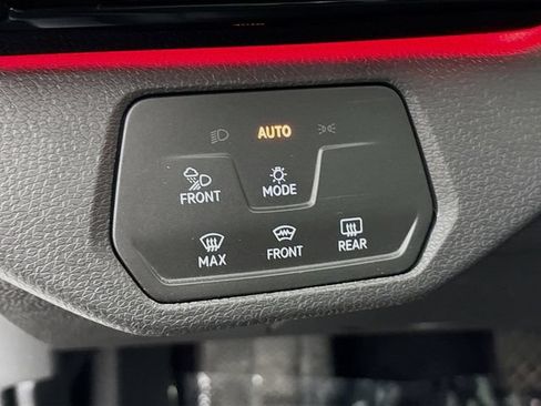 Used 2021 Volkswagen ID.4 Pro S AWD/4WD image 11