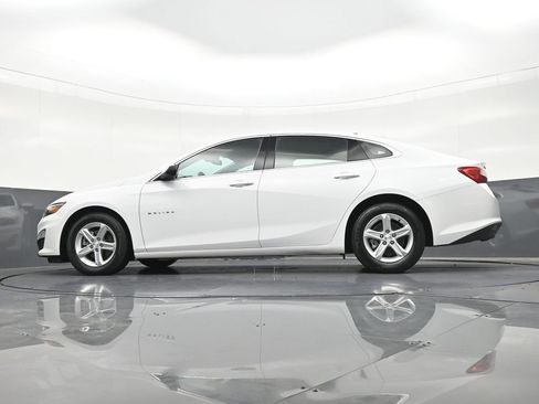 Used 2024 Chevrolet Malibu LS FWD image 27
