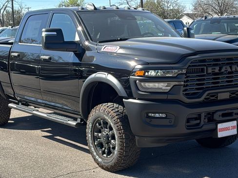 New 2026 RAM 2500 Tradesman AWD/4WD image 3