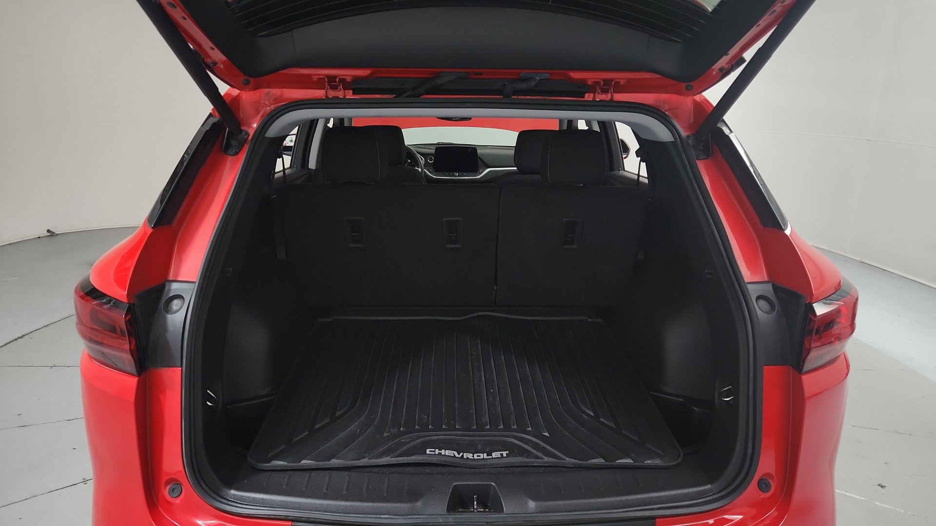 Used 2024 Chevrolet Blazer LT w/ Convenience Package FWD image 25