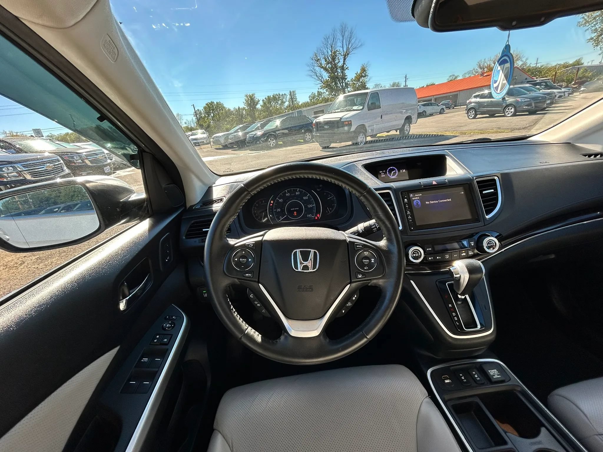 Used 2016 Honda CR-V Touring image 9