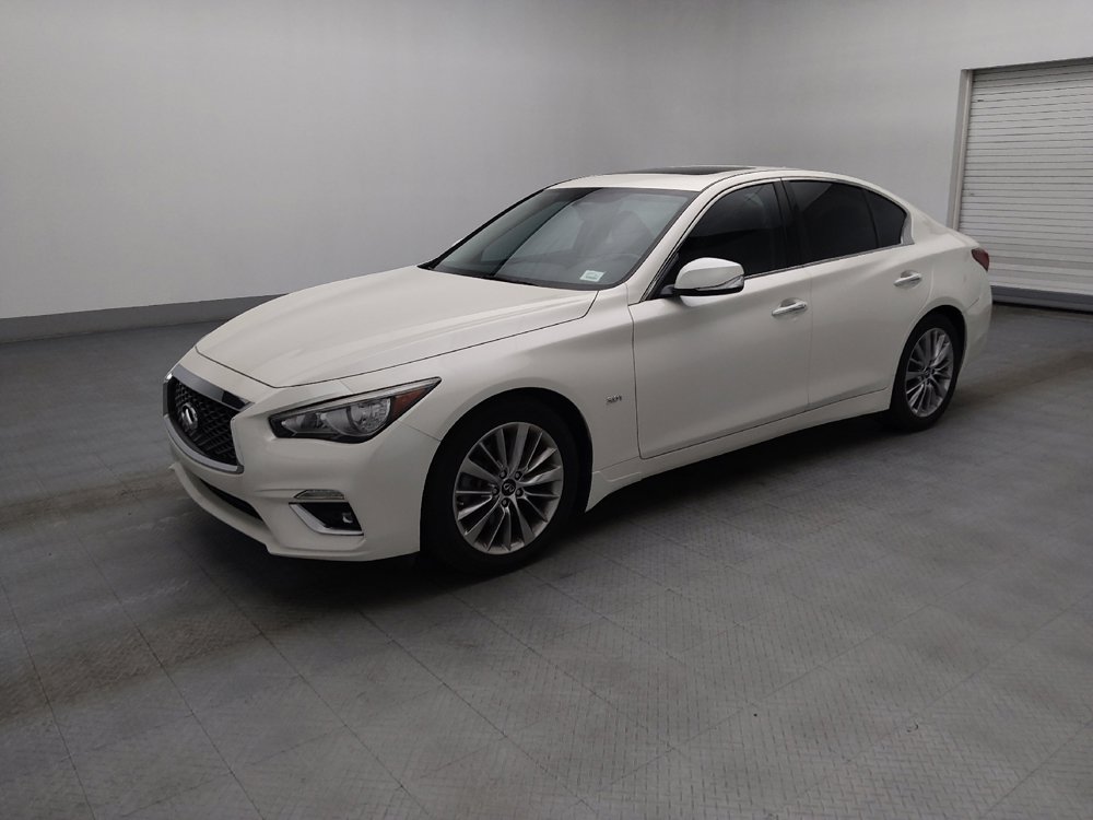 Used 2019 INFINITI Q50 Luxe w/ Essential Package (3.0T Luxe) RWD image 2
