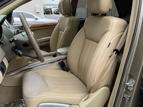 Used 2008 Mercedes-Benz ML 350 4MATIC image 36