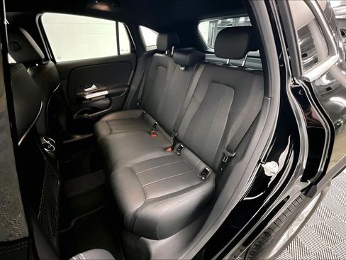 Certified 2023 Mercedes-Benz GLA 250 4MATIC image 18