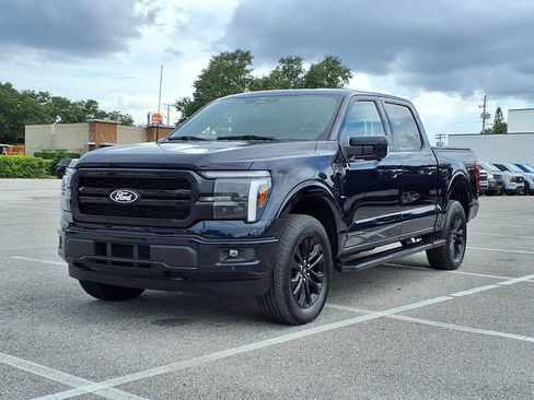 Used 2025 Ford F150 Lariat w/ Equipment Group 501A Mid AWD/4WD image 3
