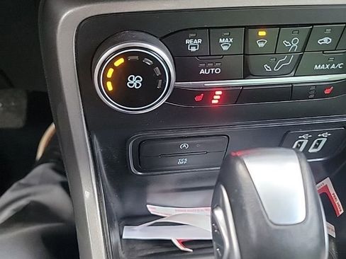 Certified 2020 Ford EcoSport SE image 46