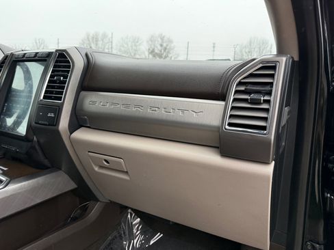 Used 2018 Ford F250 Limited w/ FX4 Off-Road Package image 36