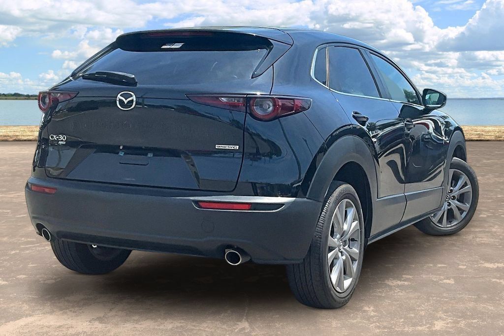 Used 2022 MAZDA CX-30 AWD 2.5 S w/ Select Package image 4