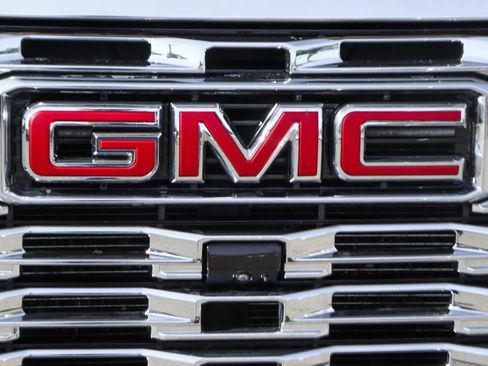 Used 2024 GMC Sierra 3500 Denali w/ Denali Reserve Package AWD/4WD image 45