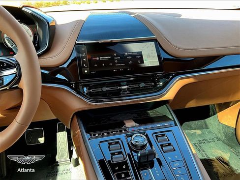 New 2026 Aston Martin DBX 707 image 7