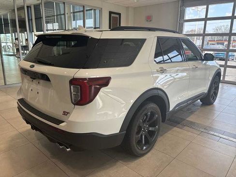 Certified 2023 Ford Explorer ST w/ Technology Package image 3