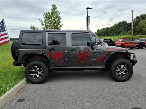 Used 2017 Jeep Wrangler Unlimited Sport AWD/4WD image 5