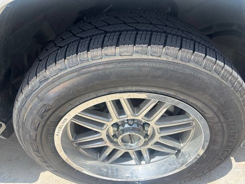 Used 2021 RAM 1500 Laramie AWD/4WD image 18