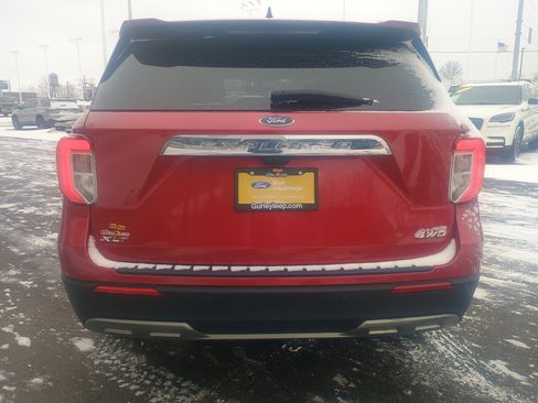 Certified 2023 Ford Explorer XLT w/ Equipment Group 202A image 12