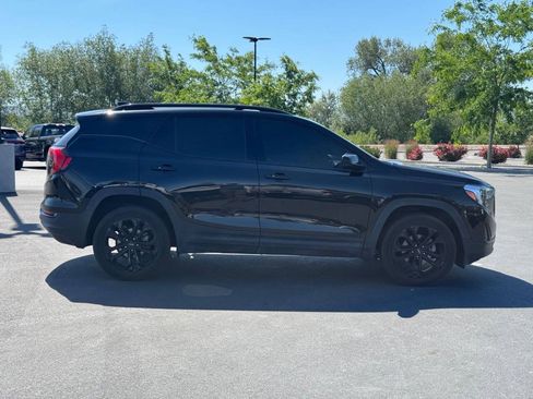 Used 2020 GMC Terrain SLE w/ Elevation Edition AWD/4WD image 8