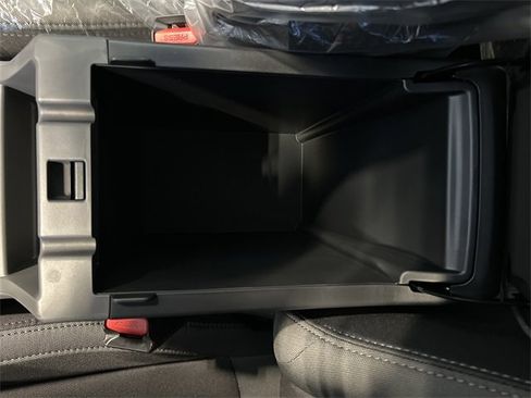 Used 2025 Subaru Crosstrek 2.0i Premium image 22