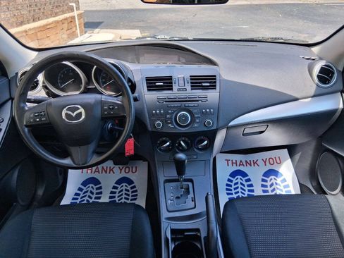 Used 2012 MAZDA MAZDA3 i Touring FWD image 13