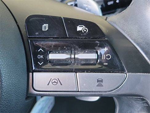 Certified 2022 Hyundai Tucson Limited w/ Cargo Package image 9