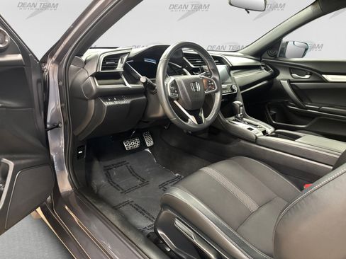 Used 2019 Honda Civic Sport image 32