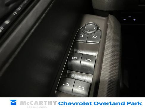 Used 2024 Chevrolet Colorado LT w/ LT Convenience Package AWD/4WD image 16