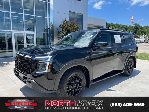Used 2025 Nissan Armada PRO-4X w/ Pro-4X Premium Package AWD/4WD image 1