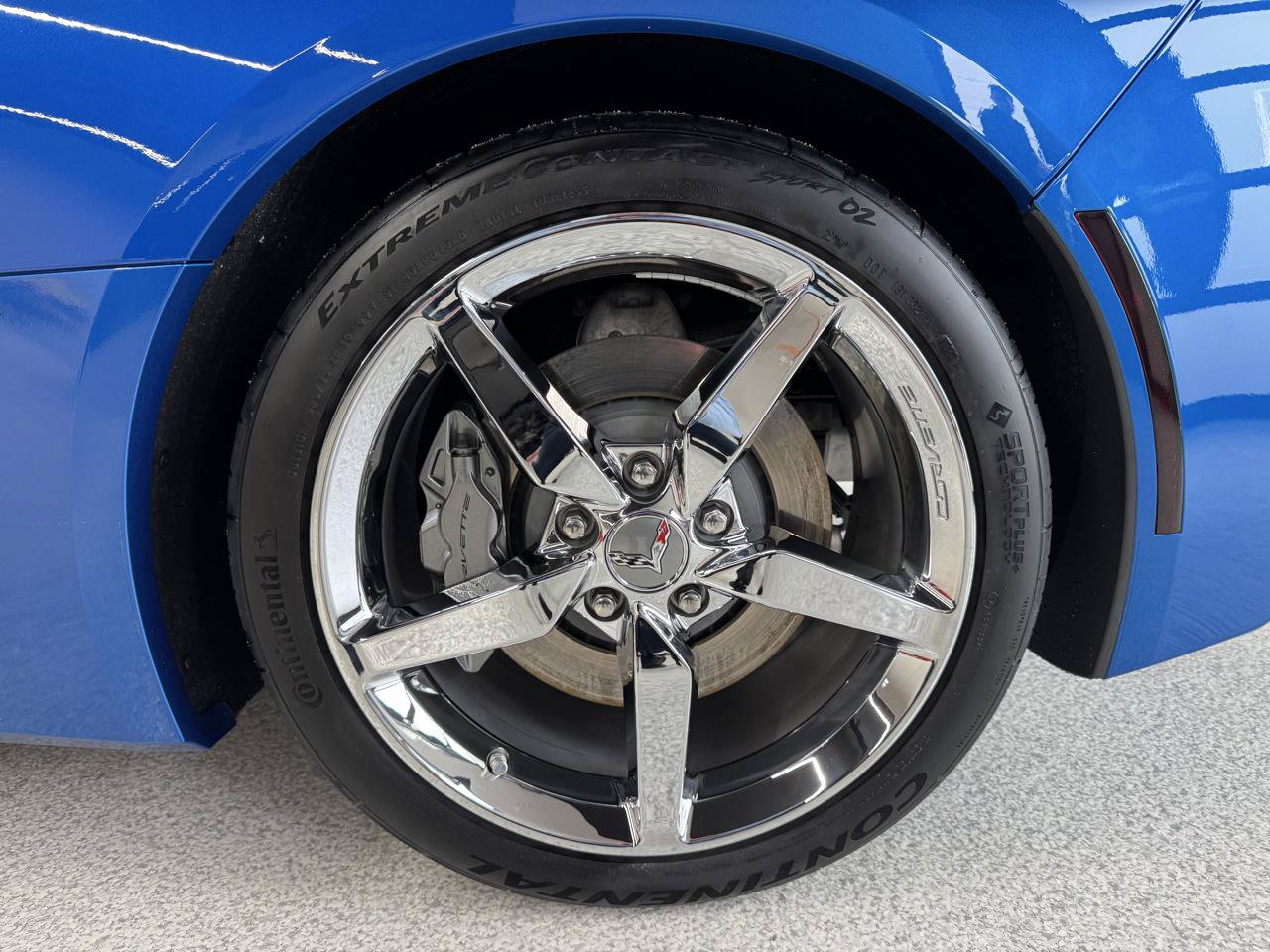 Used 2014 Chevrolet Corvette Stingray Coupe w/ 2LT Preferred Equipment Group RWD image 29