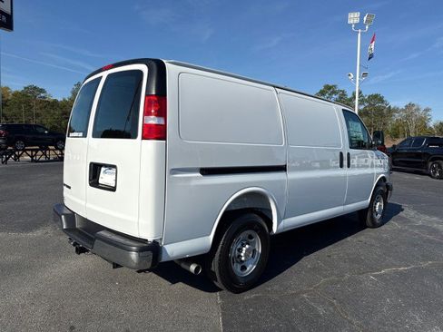 New 2025 Chevrolet Express 2500 image 3