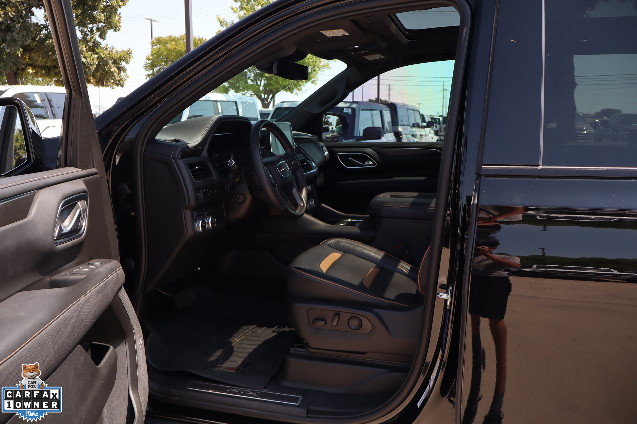 Used 2023 GMC Yukon XL AT4 AWD/4WD image 27