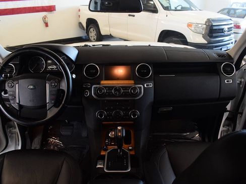 Used 2012 Land Rover LR4 HSE LUX AWD/4WD image 18