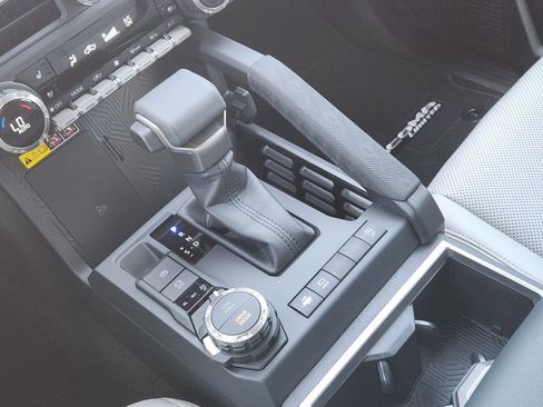 New 2026 Toyota Tacoma Limited AWD/4WD image 19