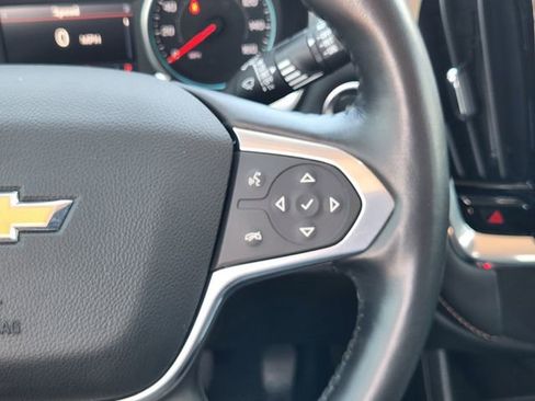 Used 2021 Chevrolet Traverse LT image 29