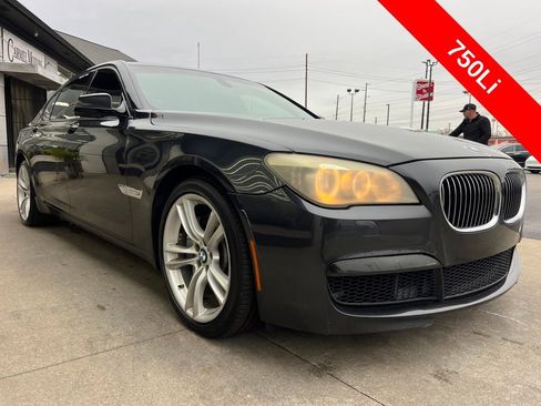 Used 2012 BMW 750Li image 11