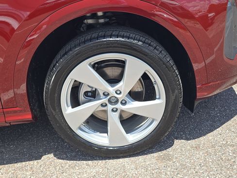 New 2025 Audi Q5 Premium Plus image 33