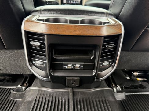 Used 2023 RAM 2500 Laramie AWD/4WD image 33