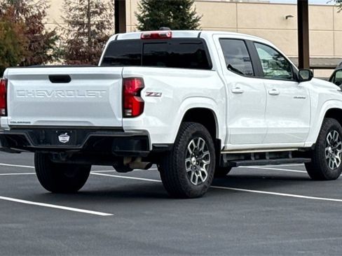 Used 2024 Chevrolet Colorado Z71 w/ Advanced Trailering Package image 5