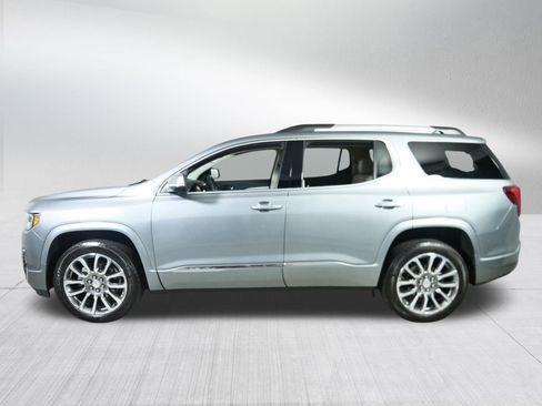 Used 2023 GMC Acadia Denali w/ Denali Ultimate Package image 4