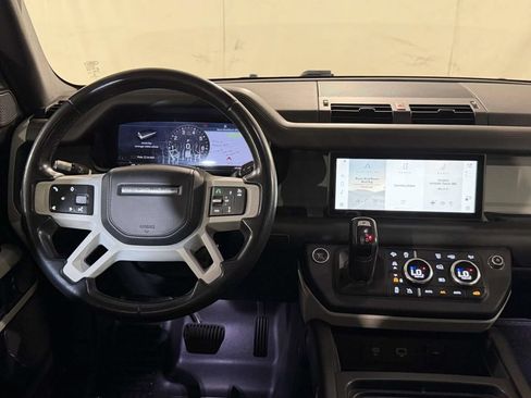 Used 2020 Land Rover Defender 110 HSE AWD/4WD image 24