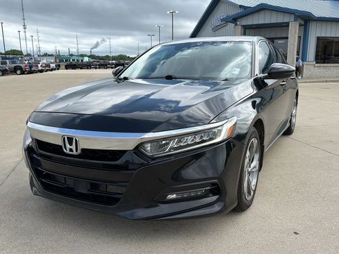 Used 2018 Honda Accord EX-L image 2