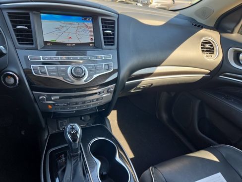 Used 2020 INFINITI QX60 Luxe w/ Essential Package FWD image 14