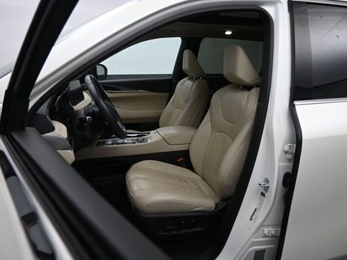 Used 2023 INFINITI QX60 Luxe image 26