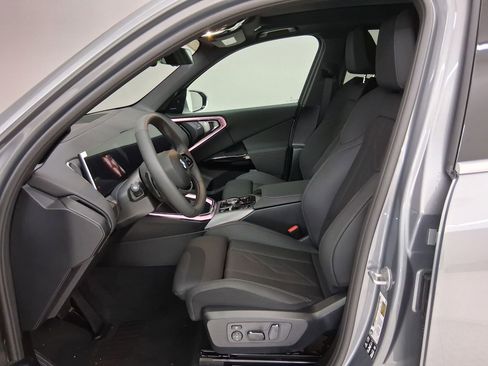 New 2026 BMW X3 xDrive30 w/ Premium Package image 3