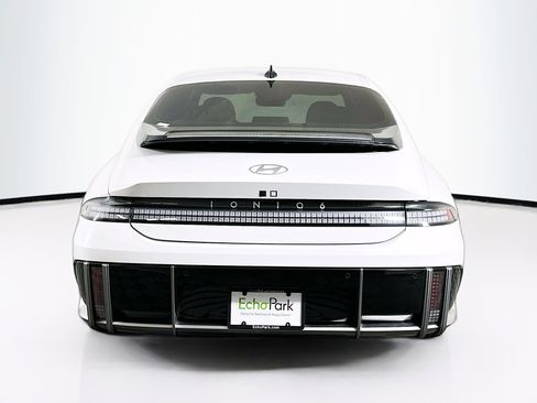 Used 2024 Hyundai Ioniq 6 SEL image 7