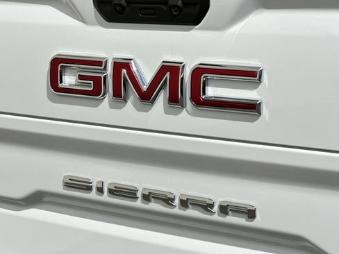 Certified 2025 GMC Sierra 1500 Pro w/ Convenience Package image 33