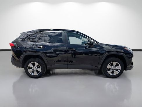 Used 2024 Toyota RAV4 XLE FWD image 2