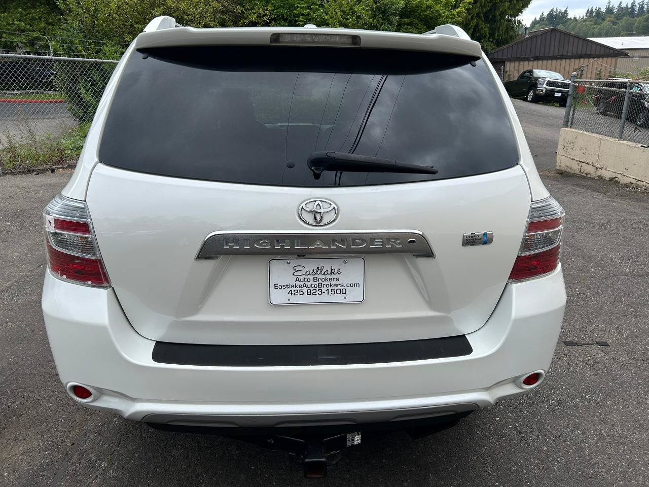 Used 2010 Toyota Highlander Limited AWD/4WD image 6