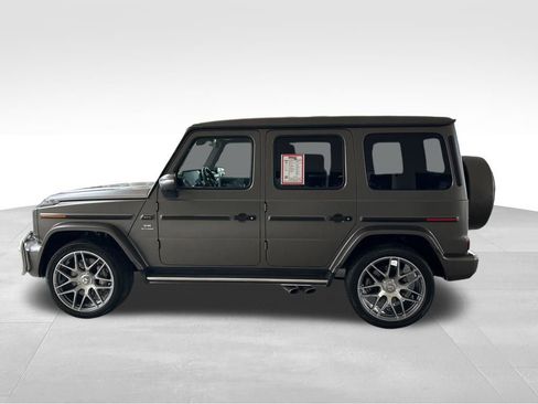 Used 2020 Mercedes-Benz G 63 AMG 4MATIC w/ G Manufaktur Interior Package image 7
