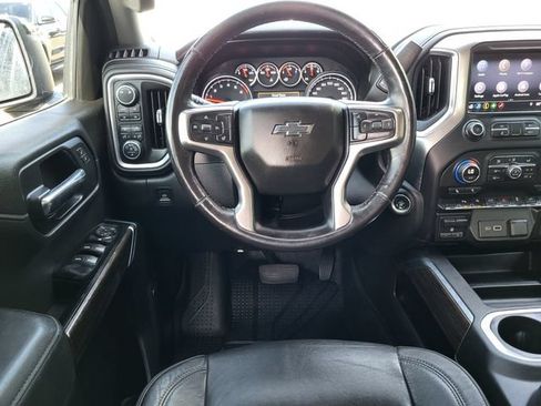Used 2019 Chevrolet Silverado 1500 LT Trail Boss AWD/4WD image 30