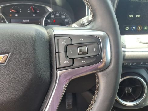Used 2023 Chevrolet Blazer LT FWD image 25