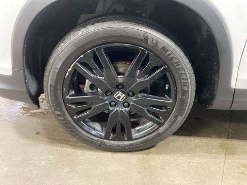 Certified 2022 Honda Pilot Special Edition image 17